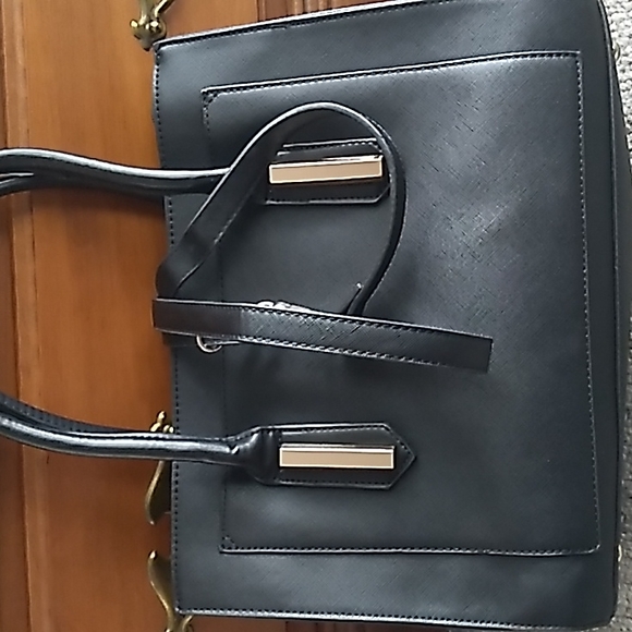 Handbags - Women's Handbag